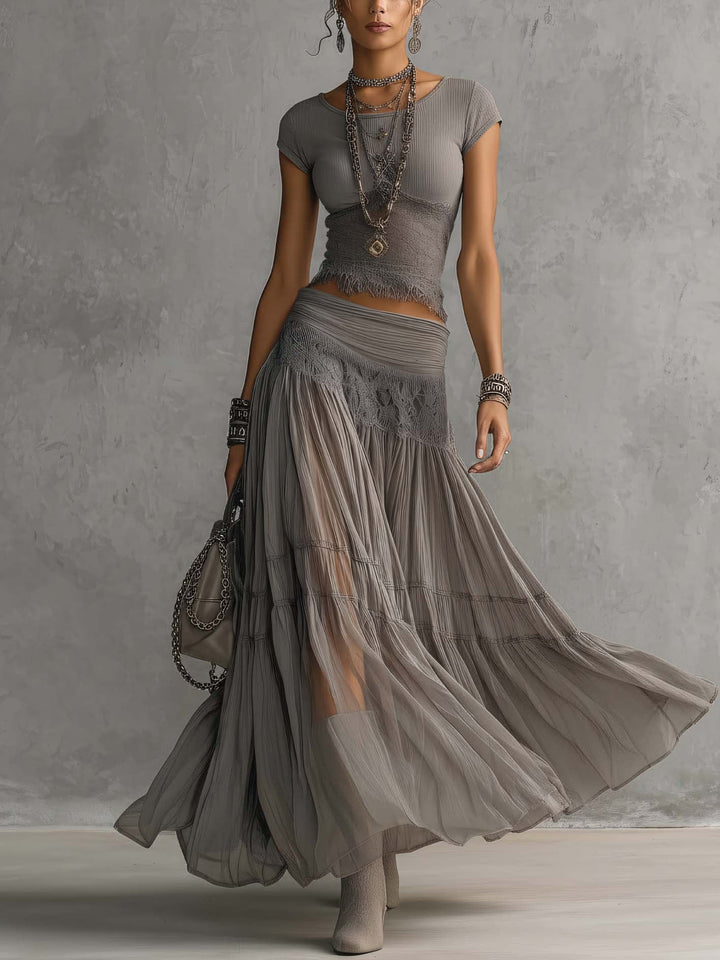 Aloïse™ | Haut Gris en Dentelle Transparente et Jupe Maxi Plissée