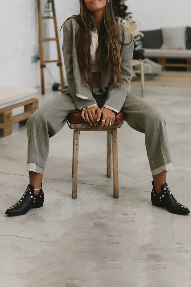 Béatrice™ | Élégance Cloutée Audacieuse
