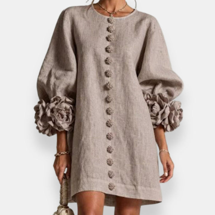 Marcelle | Robe à fleurs en relief