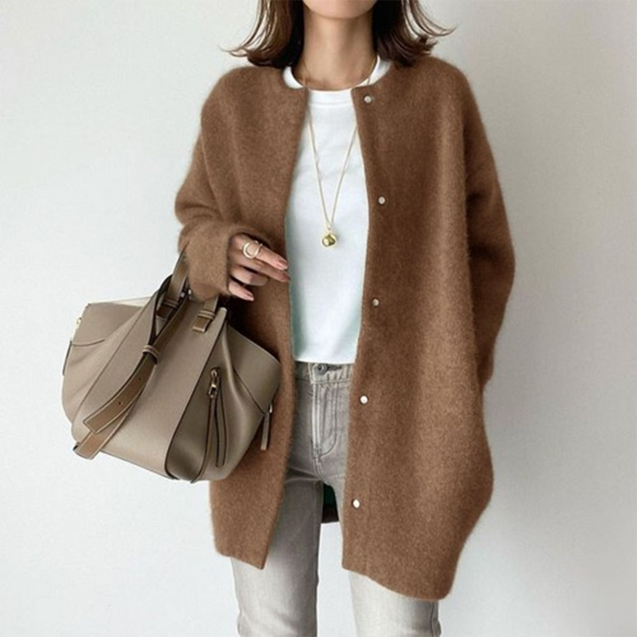 Cardigan femme en cachemire doux – élégant, léger et chaud pour un style raffiné