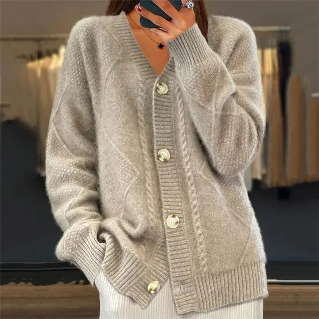 Lena | Cardigan Boutonné Doux Manches Élégantes