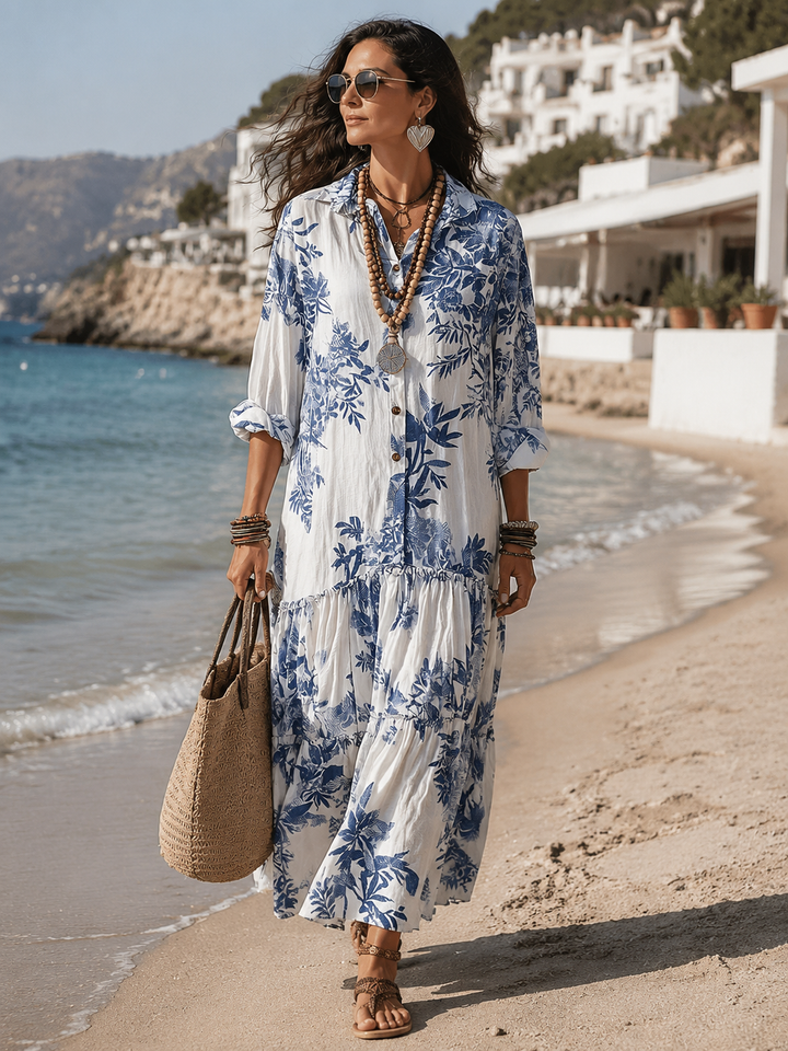 Robe longue bohème bleue à motifs floraux boutonnée