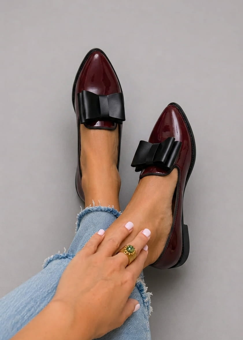 Séverine – Mocassins Vernis à Nœud Contrasté