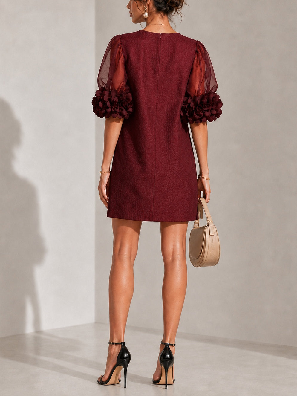 Philippa | Mini Robe à Manches Bouffantes et Poignets Fleuris