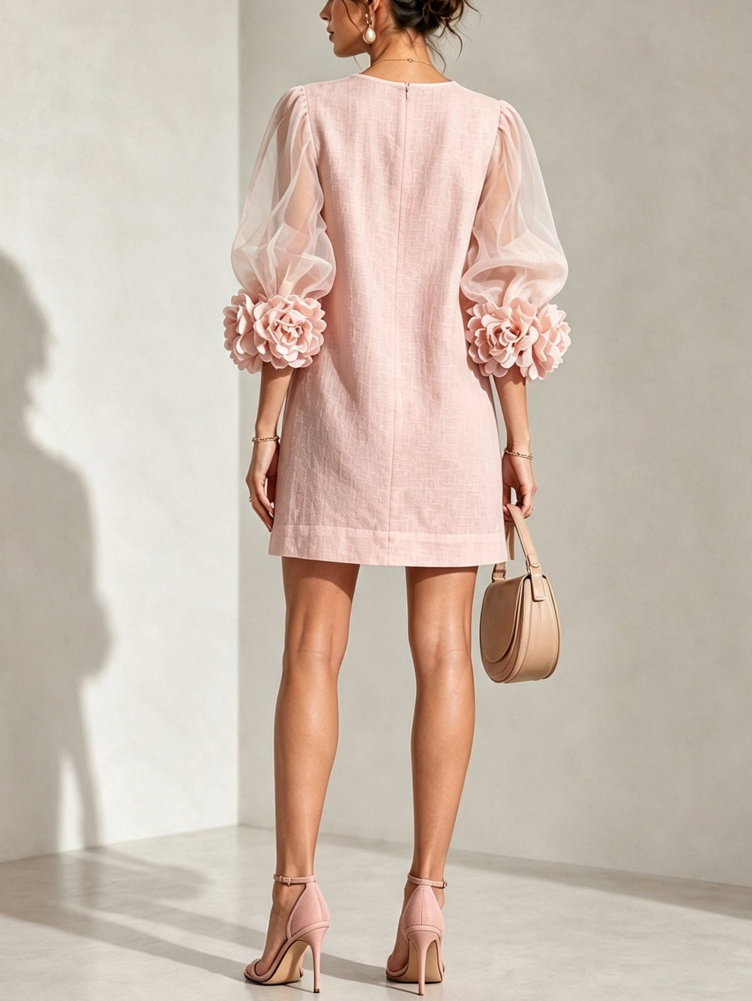 Penelope | Mini Robe à Manches Bouffantes et Poignets Fleuris