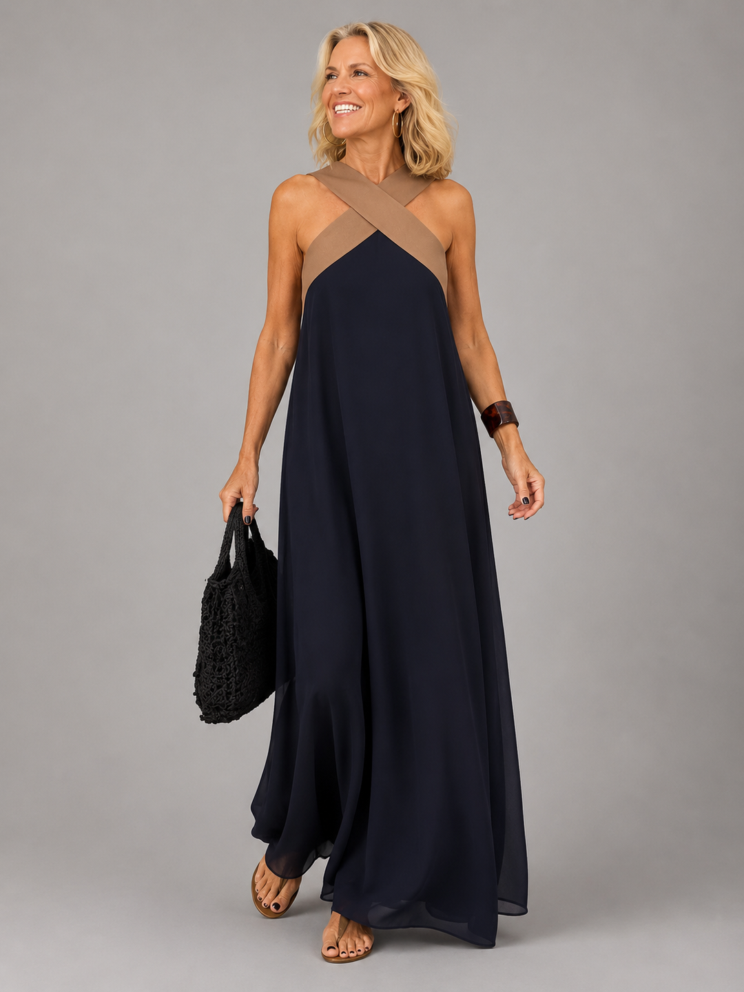 Velora | Robe Longue à Encolure Croisée